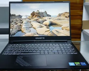 New Laptop HP 16GB Intel Core I7 SSD 512GB