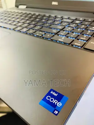 New Laptop Dell Precision 7670 32GB Intel Core I9 SSD 2T