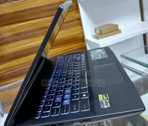 New Laptop MSI 16GB AMD Ryzen SSD 1T