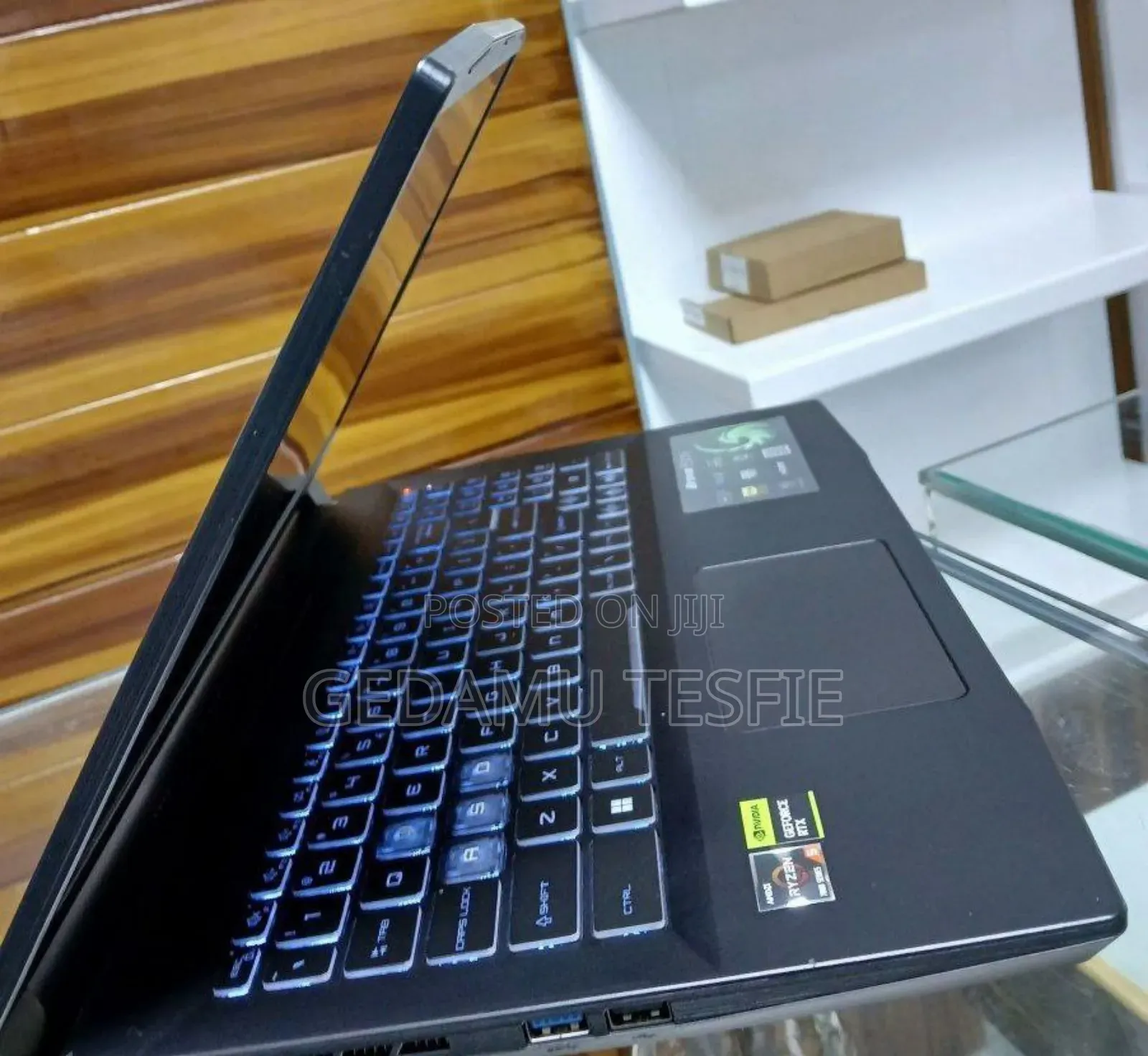 New Laptop MSI 16GB AMD Ryzen SSD 1T