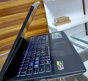 New Laptop MSI 16GB AMD Ryzen SSD 1T