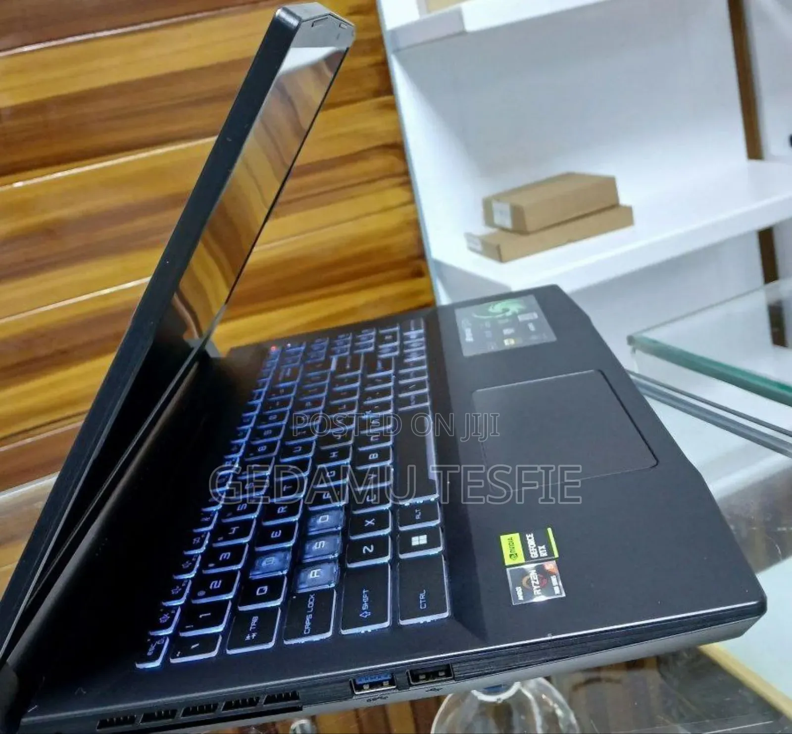 New Laptop MSI 16GB AMD Ryzen SSD 1T