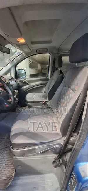 Mercedes-Benz Viano 2006 Blue