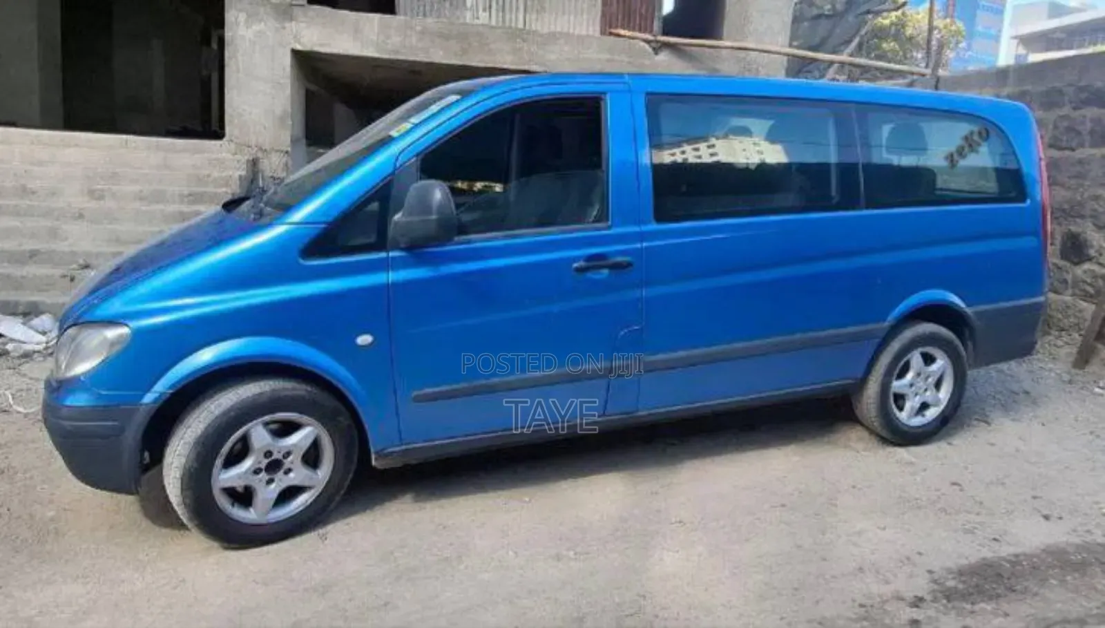 Mercedes-Benz Viano 2006 Blue