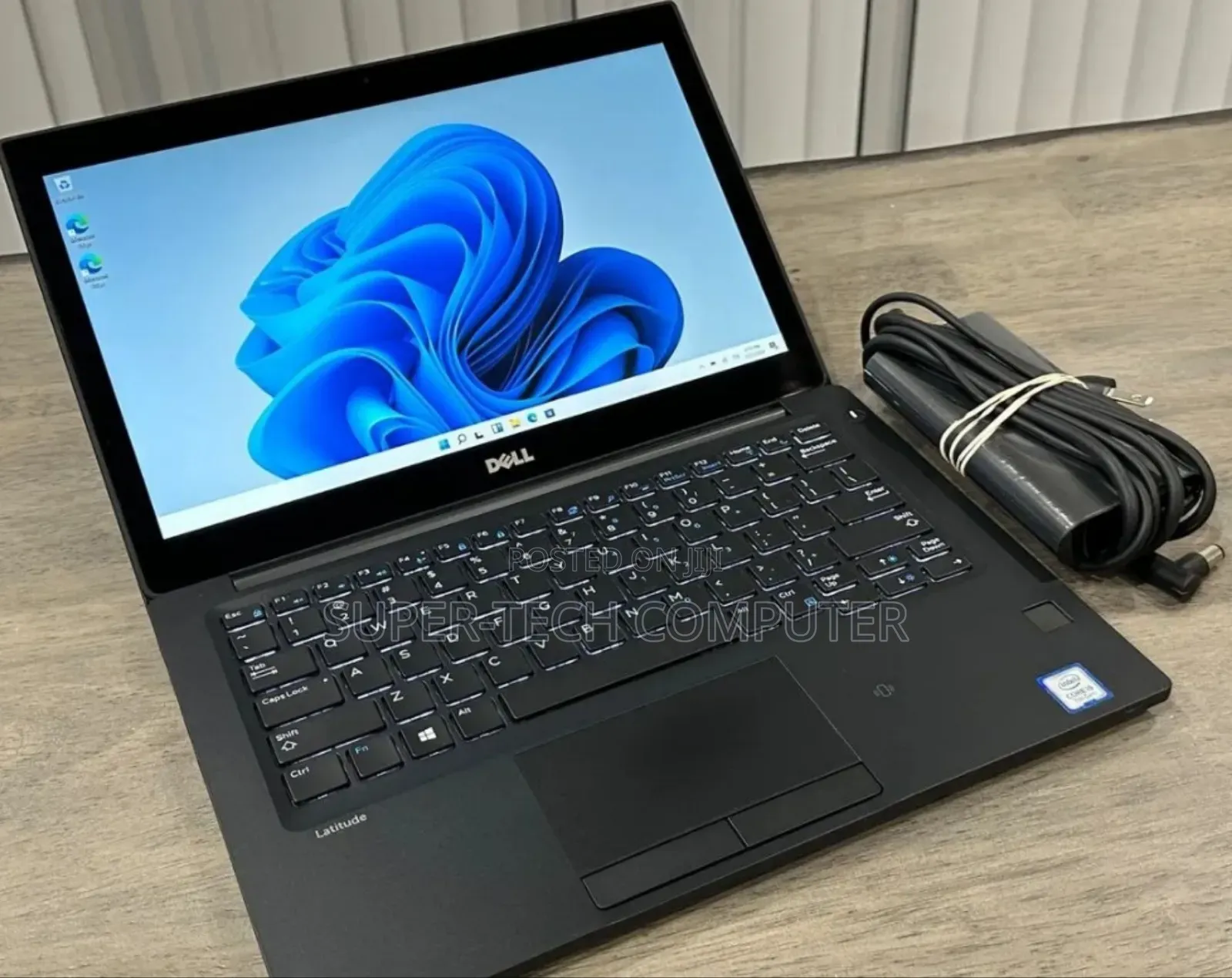 New Laptop Dell Latitude 5310 8GB Intel Core I5 SSD 256GB