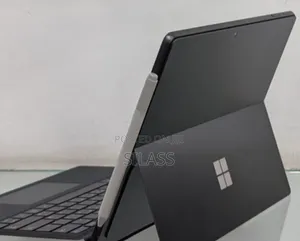 Photo - New Laptop Microsoft Surface Pro 9 8GB Intel Core I5 SSD 256GB