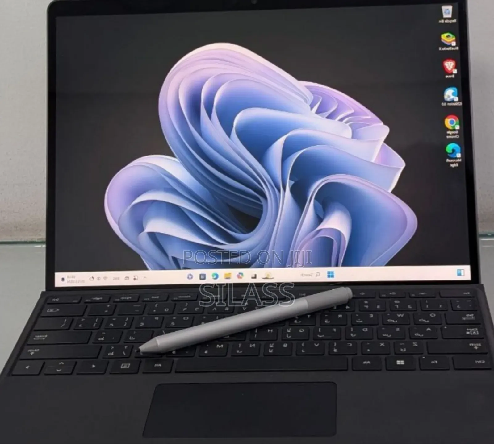 New Laptop Microsoft Surface Pro 9 8GB Intel Core I5 SSD 256GB