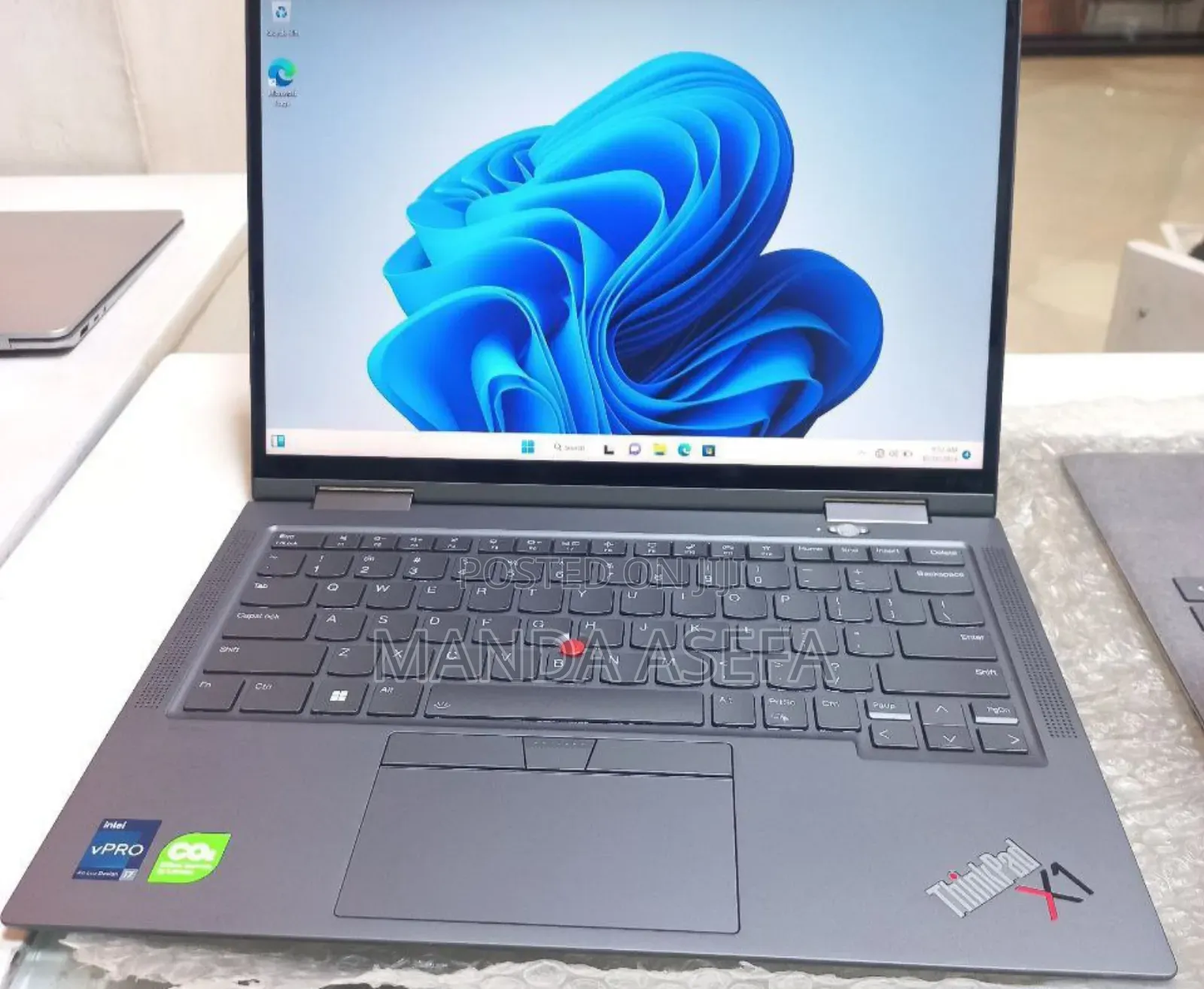 New Laptop Lenovo ThinkPad Yoga 32GB Intel Core I7 SSD 1T