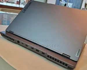 New Laptop Lenovo Legion 7 24GB Intel Core I7 SSD 1T