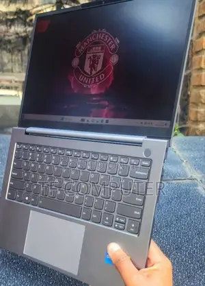 New Laptop Lenovo 16GB Intel Core I7 SSD 512GB