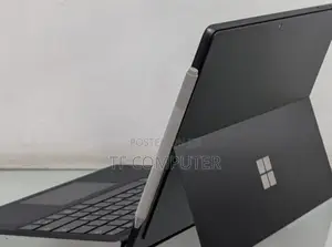 Photo - New Laptop Microsoft Surface Pro 9 8GB Intel Core I5 SSD 256GB