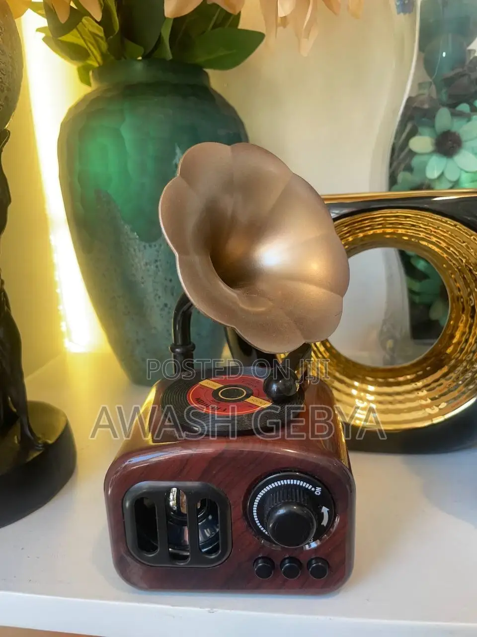 ለገና ስጦታ(Christmas Gift) Retro Phonograph Shape Music Box