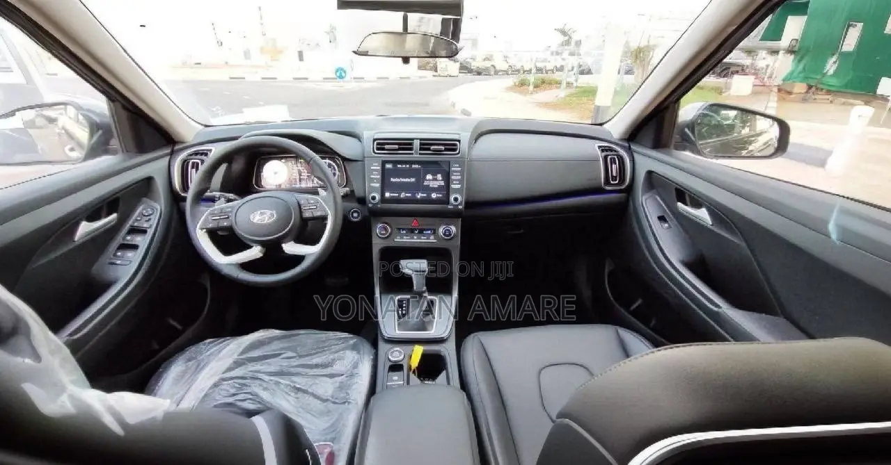 New Hyundai Creta 2023 Gray