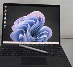 New Laptop Microsoft Surface Pro 9 8GB Intel Core I5 SSD 256GB