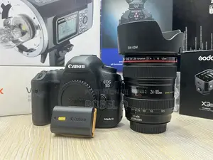 Photo - 5Đ Canon Mark ĪĪĪ: With 24-105mm