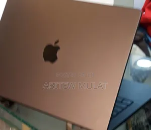 Photo - New Laptop Apple MacBook Pro 2023 M3 14-Inch 18GB Apple M3 SSD 512GB