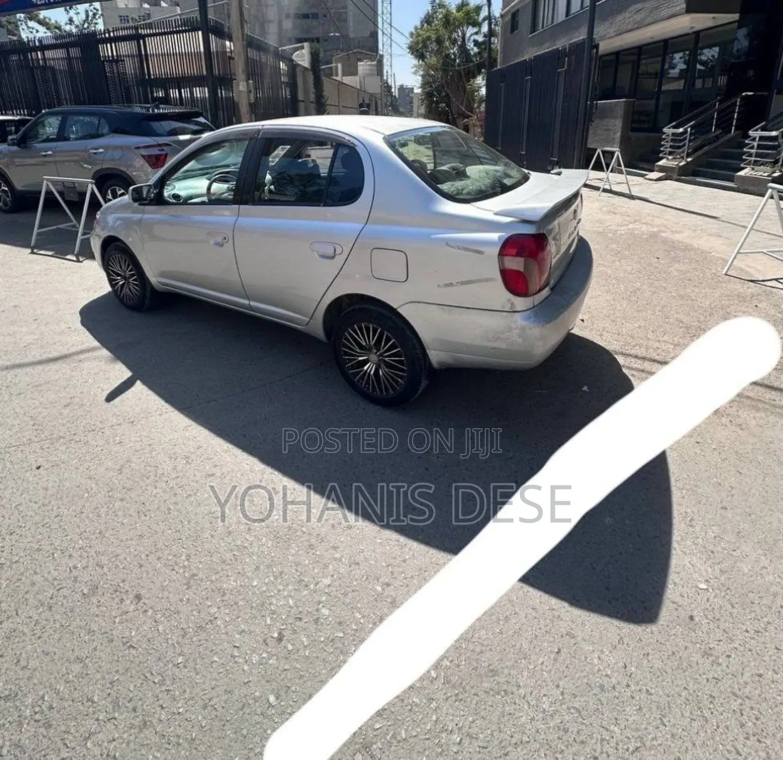 Toyota Platz 2001 Silver