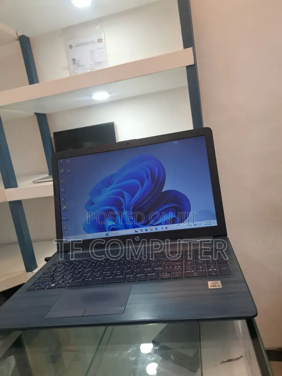 New Laptop HP Stream Notebook 8GB Intel Core I5 SSD 1T