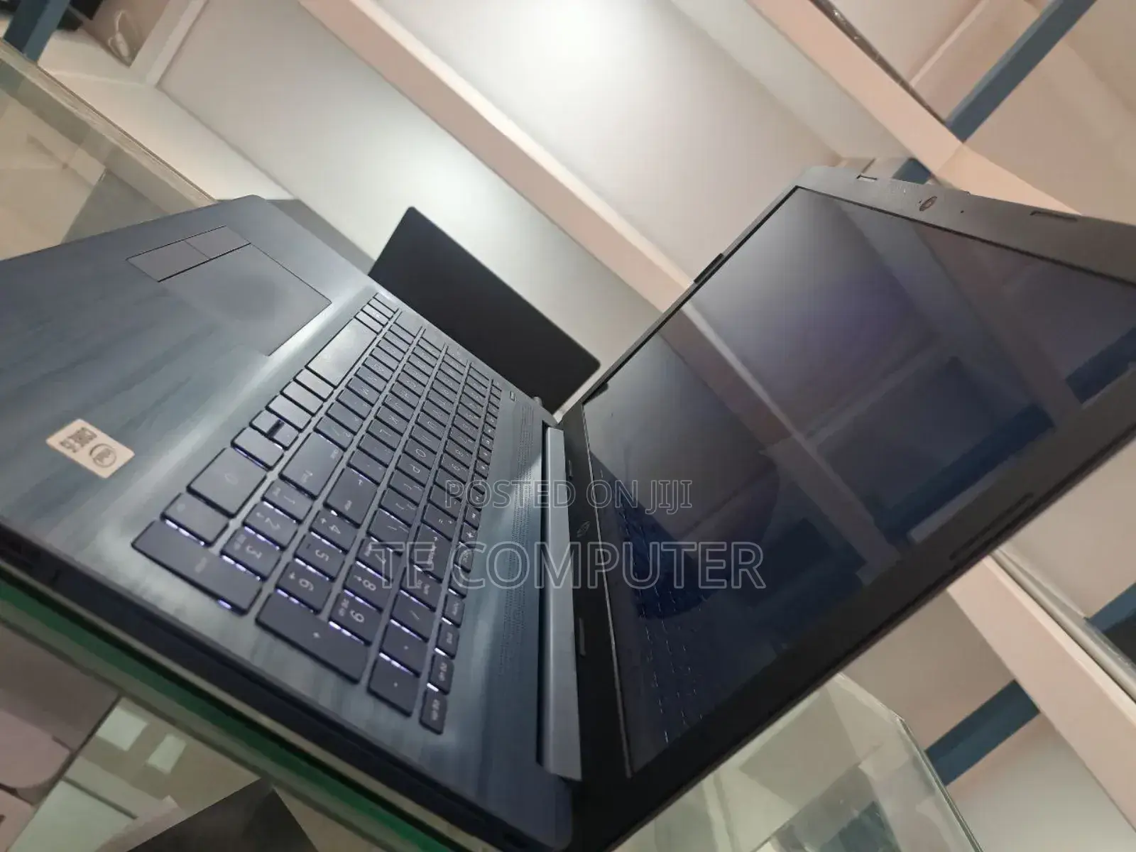 New Laptop HP Stream Notebook 8GB Intel Core I5 SSD 1T