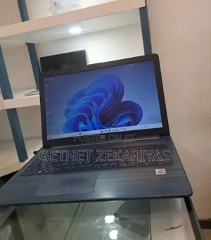 New Laptop HP Stream Notebook 8GB Intel Core I5 SSD 1T