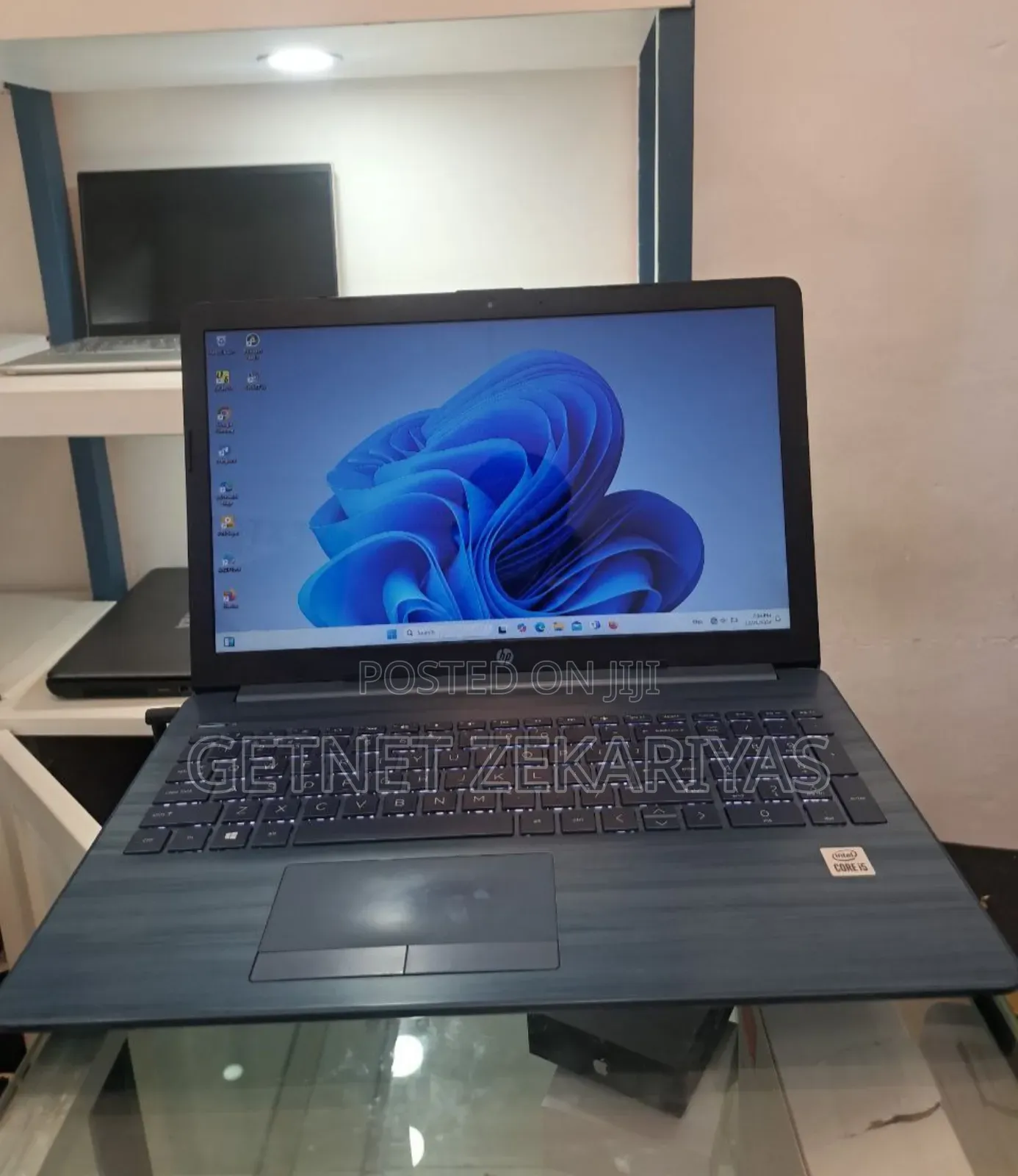 New Laptop HP Stream Notebook 8GB Intel Core I5 SSD 1T