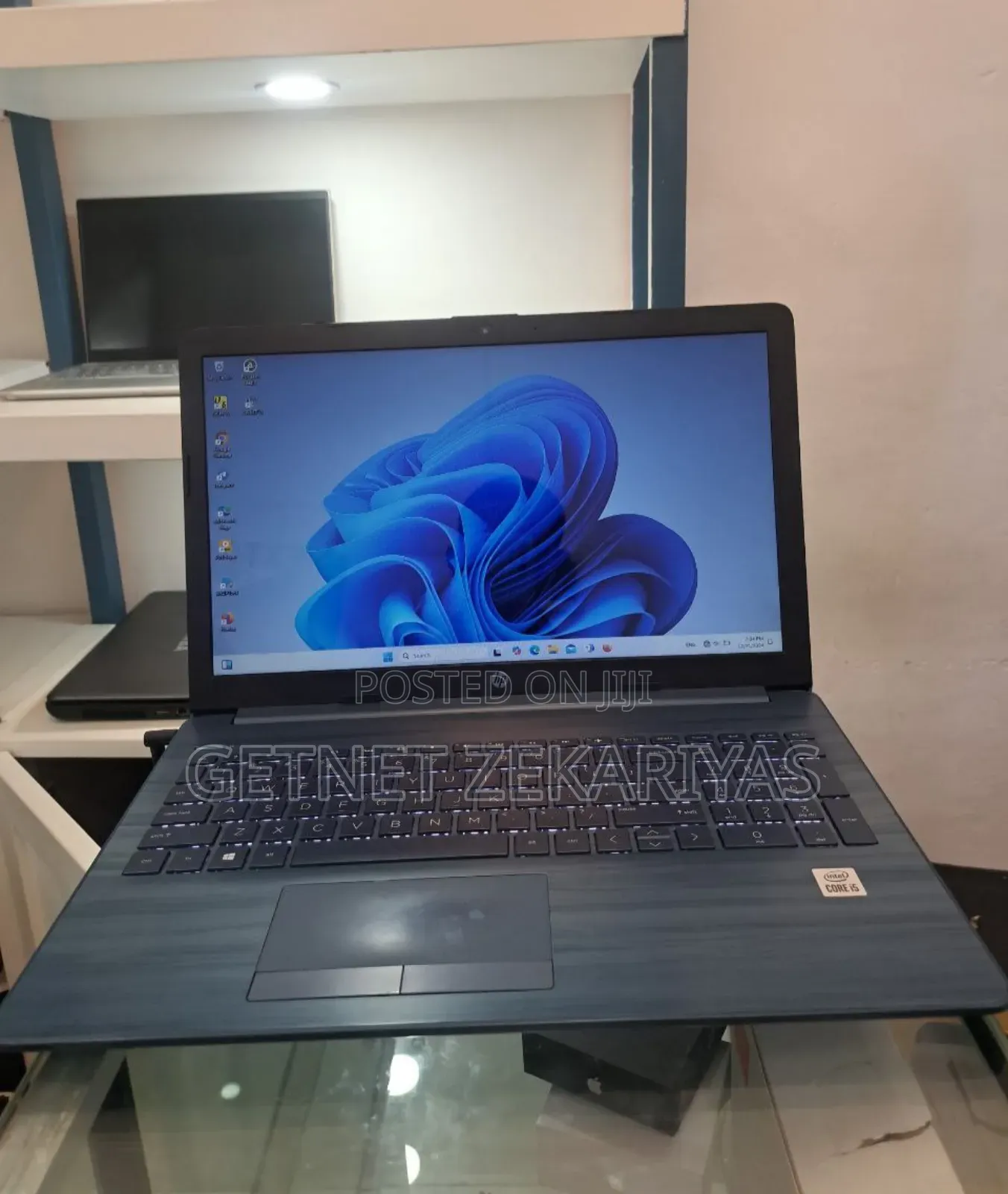 New Laptop HP Stream Notebook 8GB Intel Core I5 SSD 1T