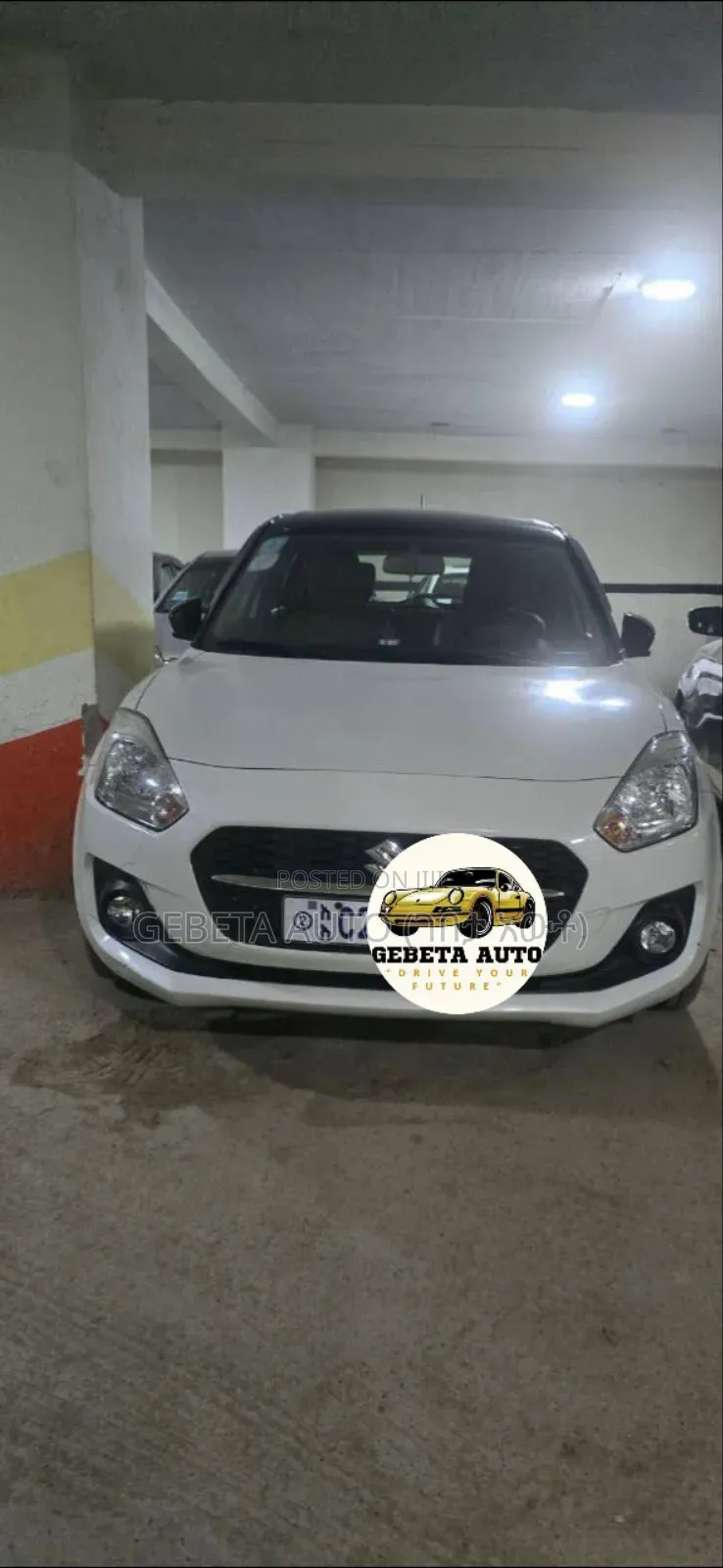 Suzuki Swift 2022 White