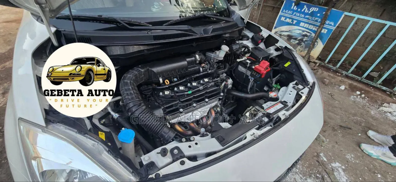 Suzuki Swift 2022 White