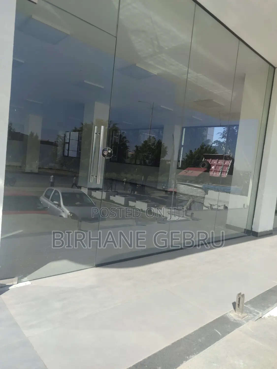 Luxury Apartiment Rent for Business