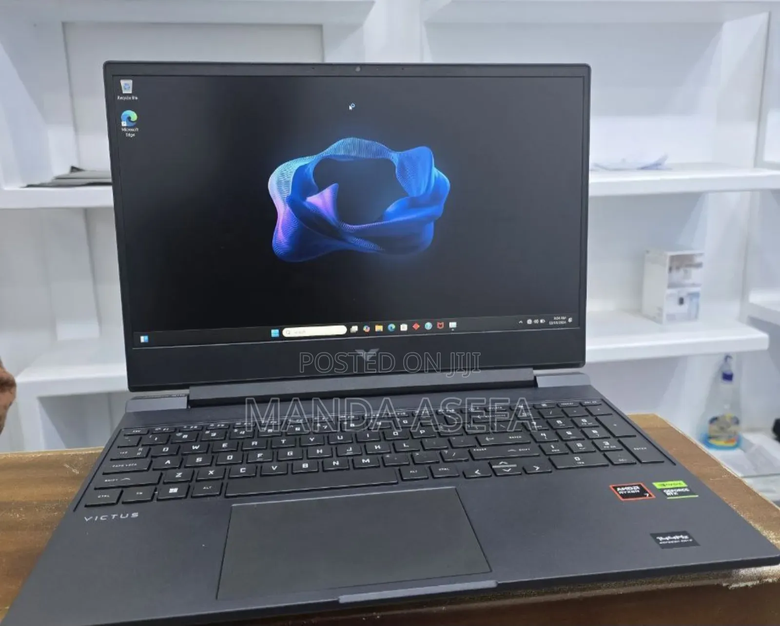 New Laptop HP Victus 16 16GB AMD Ryzen 7 SSD 1T