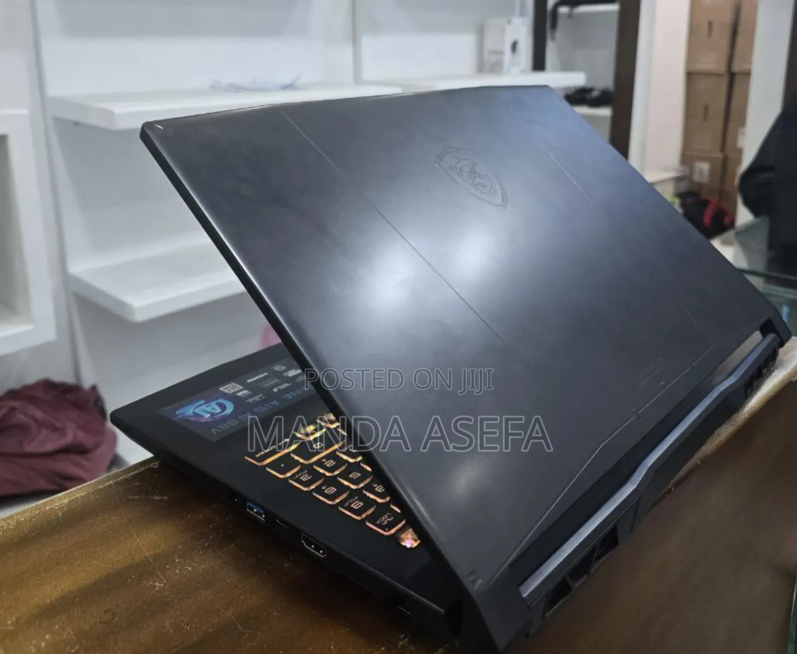 New Laptop MSI Katana 15 16GB AMD Ryzen 7 SSD 1T