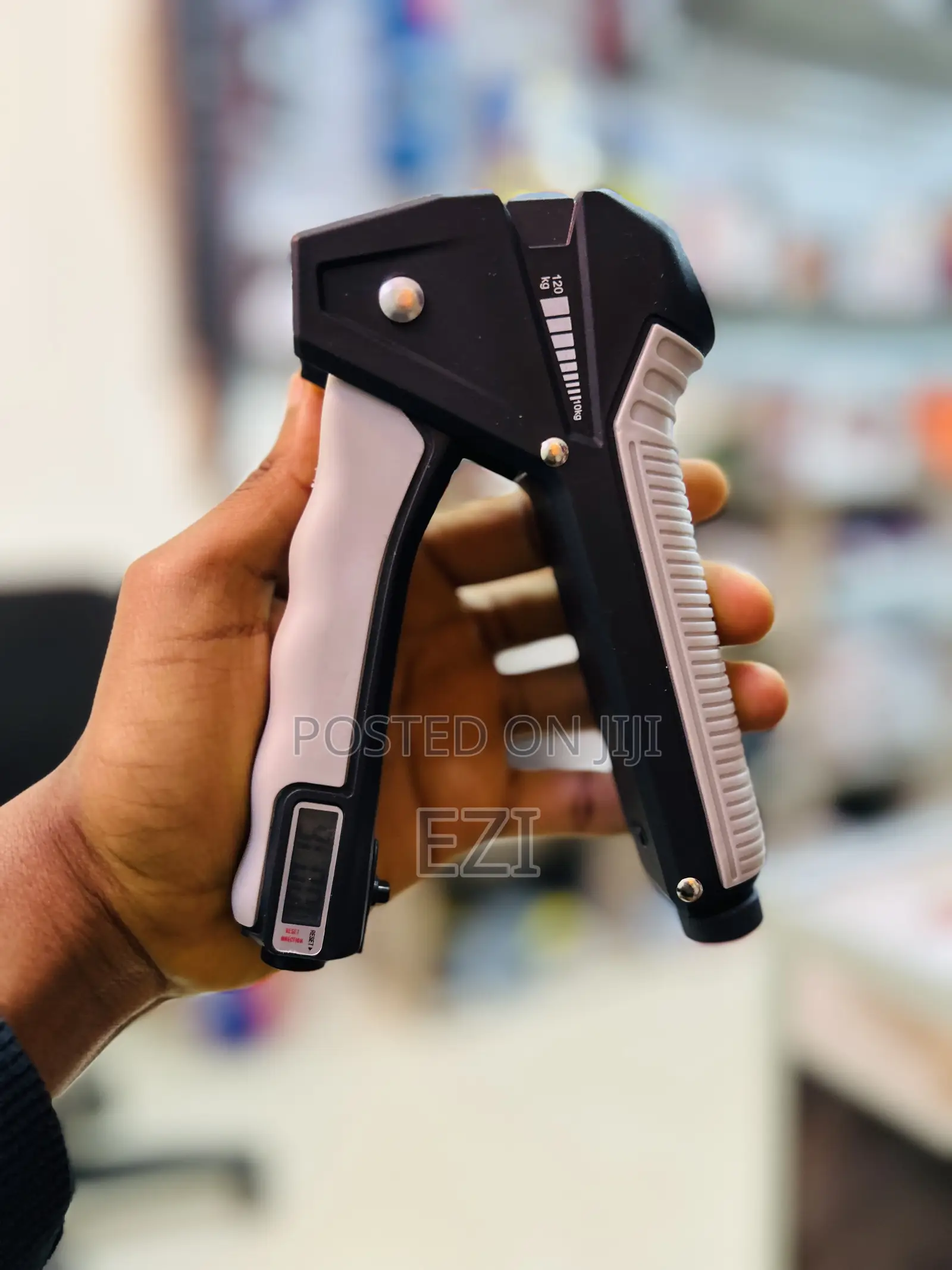 Digital Counting Hand Grip