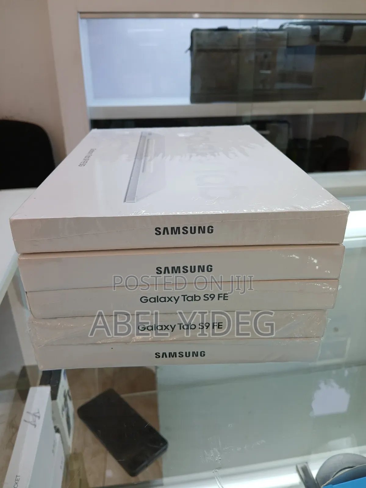 New Samsung Galaxy Tab S9 FE 256 GB Gray
