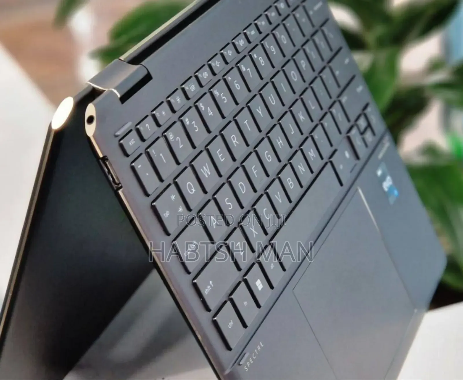 New Laptop HP Spectra 13 16GB Intel Core i7 SSD 2T