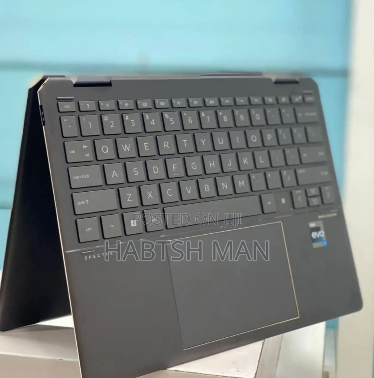 New Laptop HP Spectra 13 16GB Intel Core i7 SSD 2T