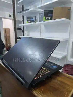 New Laptop MSI Katana 17 16GB AMD Ryzen 7 SSD 1T
