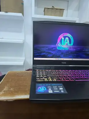 New Laptop MSI Katana 17 16GB AMD Ryzen 7 SSD 1T