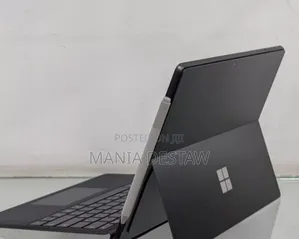 Photo - New Laptop Microsoft Surface Pro 9 8GB Intel Core I5 SSD 256GB