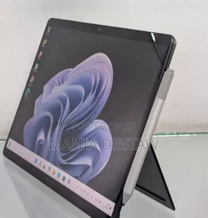 New Laptop Microsoft Surface Pro 9 8GB Intel Core I5 SSD 256GB