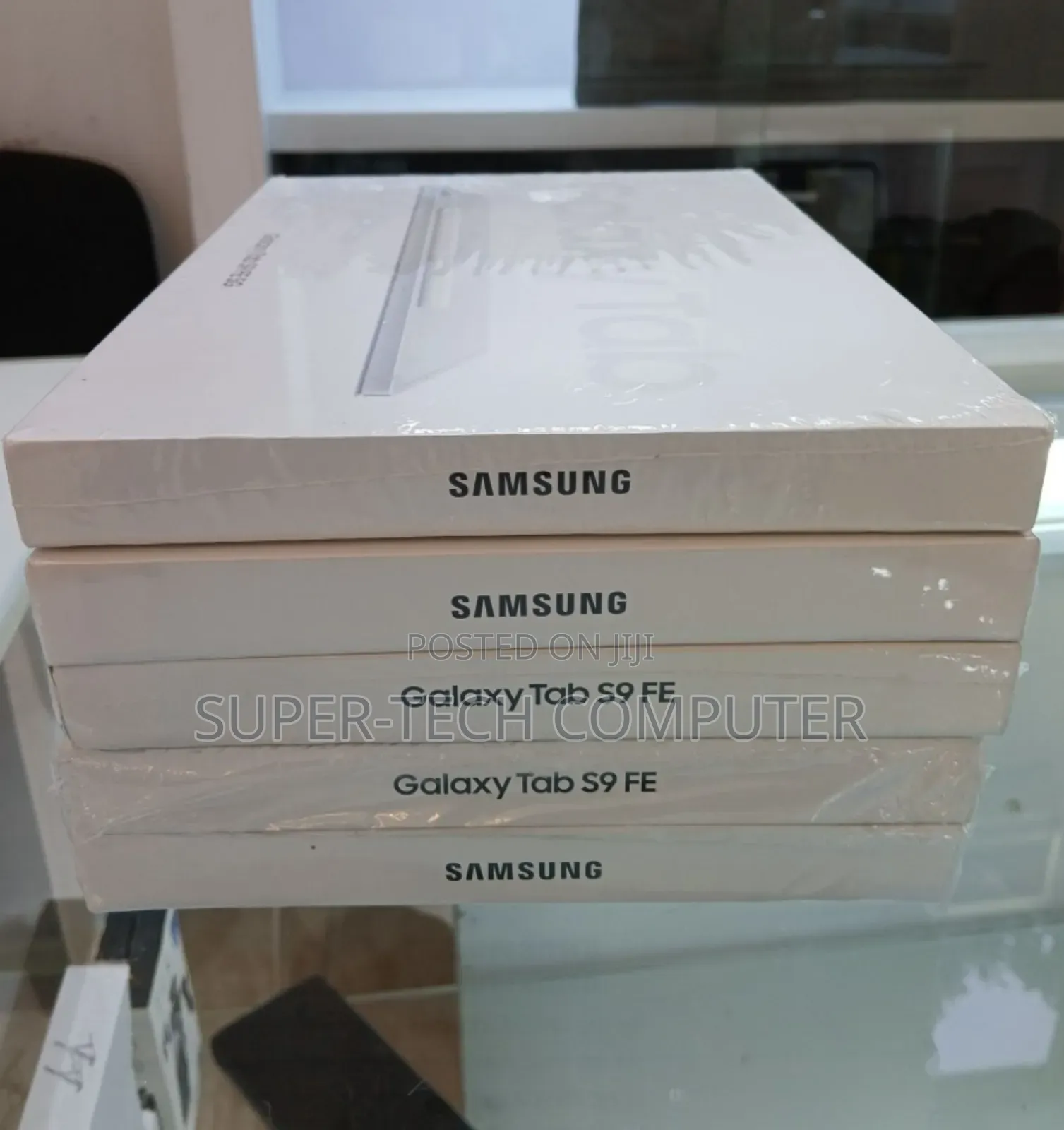 New Samsung Galaxy Tab S9 FE 256 GB Gray