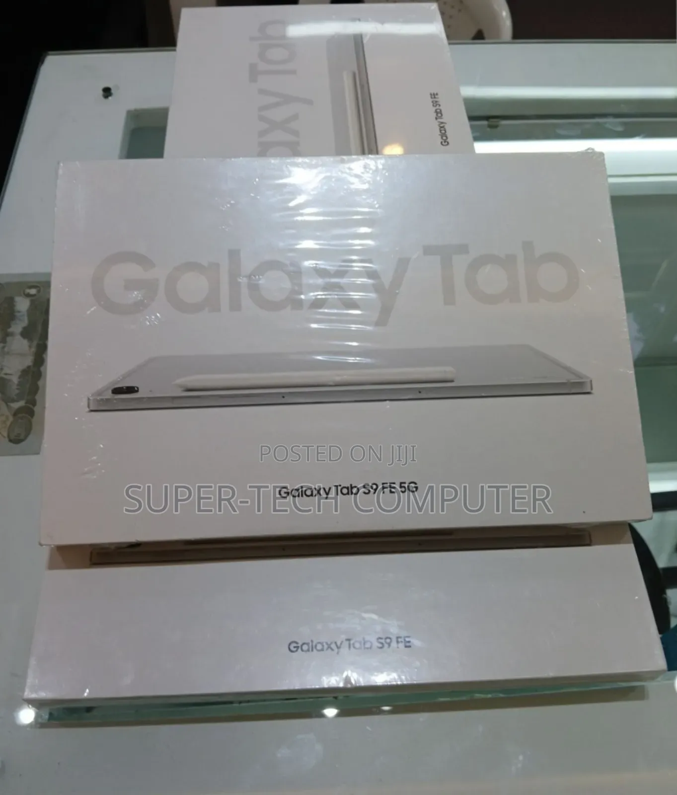 New Samsung Galaxy Tab S9 FE 256 GB Gray