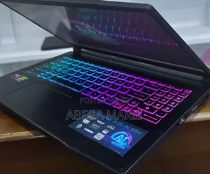 New Laptop MSI Katana 15 16GB AMD Ryzen 7 SSD 1T