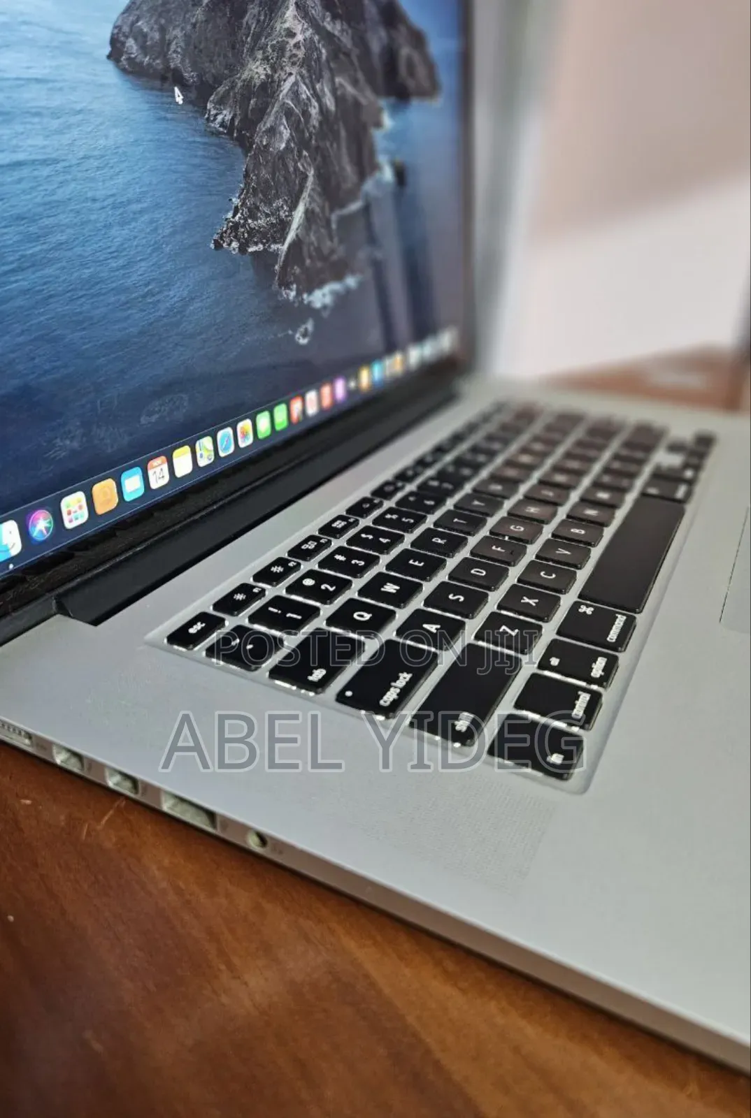 New Laptop Apple MacBook Pro 2014 16GB Intel Core I7 SSD 256GB