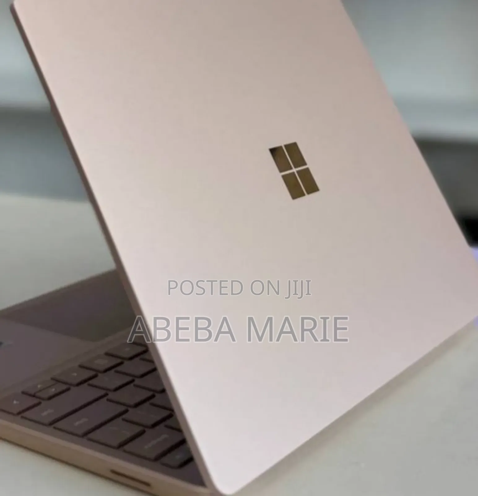 New Laptop Microsoft Surface Go 8GB Intel Core i5 SSD 512GB