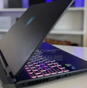 New Laptop Acer Predator Helios 300 16GB Intel Core I7 SSD 512GB