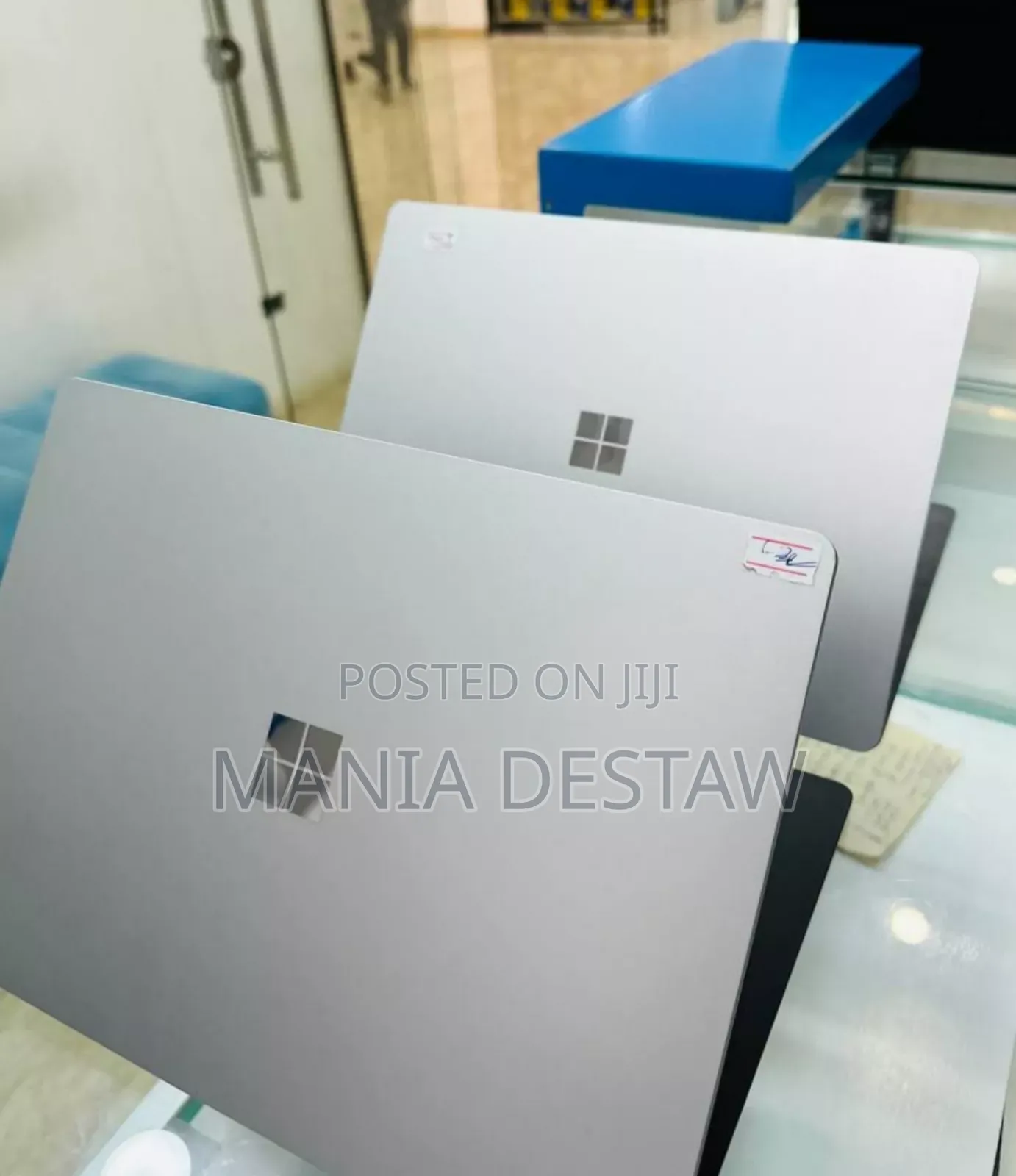 New Microsoft Surface Pro 11th Edition, a Copilot+ PC 16GB SSD 512GB