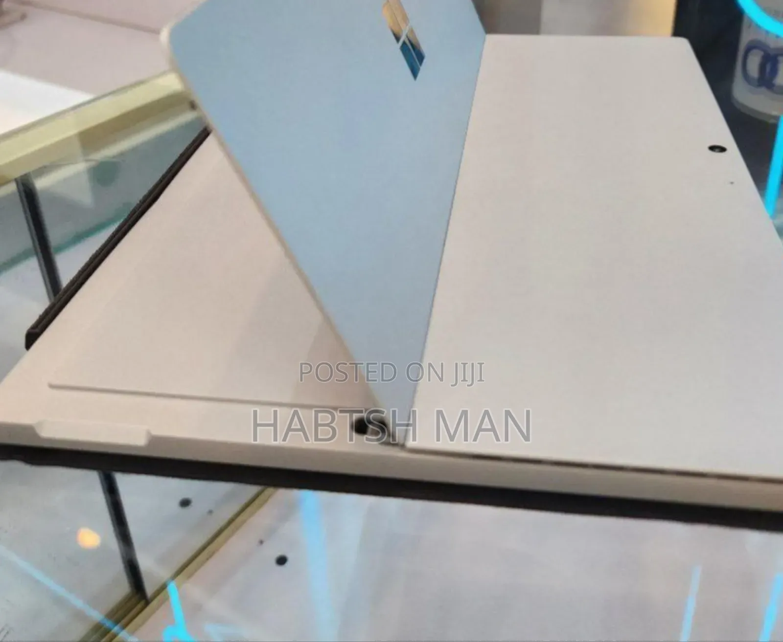 New Laptop Microsoft Surface Pro 7 16GB Intel Core i5 SSD 256GB