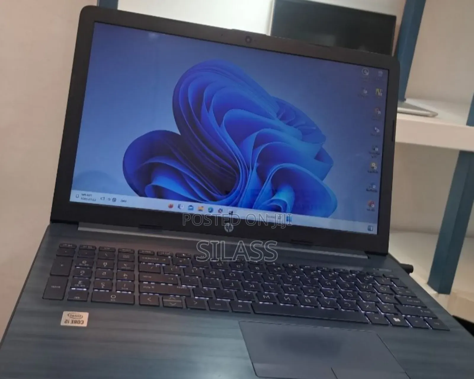 New Laptop HP Stream Notebook 8GB Intel Core I5 SSD 1T