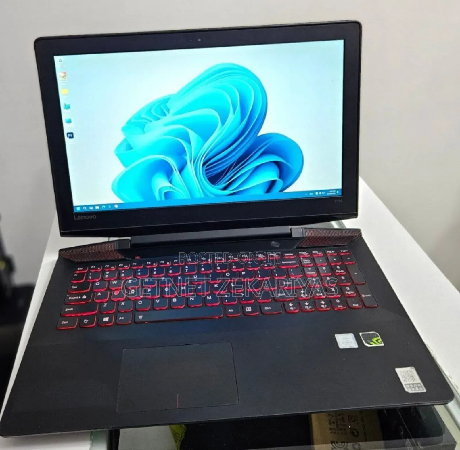 New Laptop Lenovo IdeaPad 110S 8GB Intel Core i5 HDD+SSD 128GB