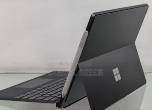 Photo - New Laptop Microsoft Surface Pro 9 8GB Intel Core I5 SSD 256GB